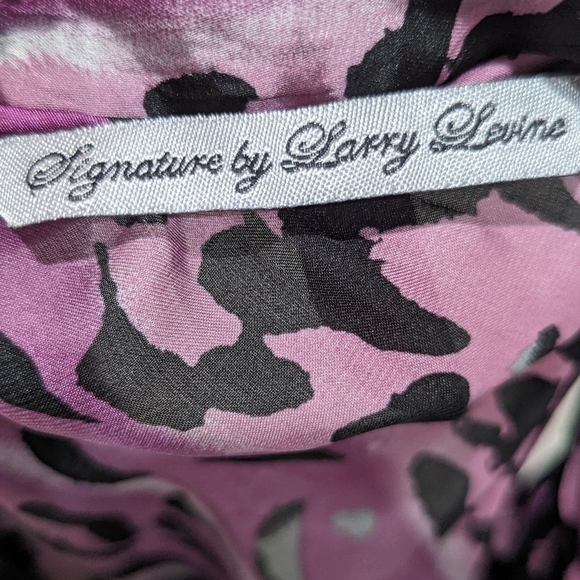 Signature by Larry Levine Purple Halter Tank, size Medium - Picture 6 of 7